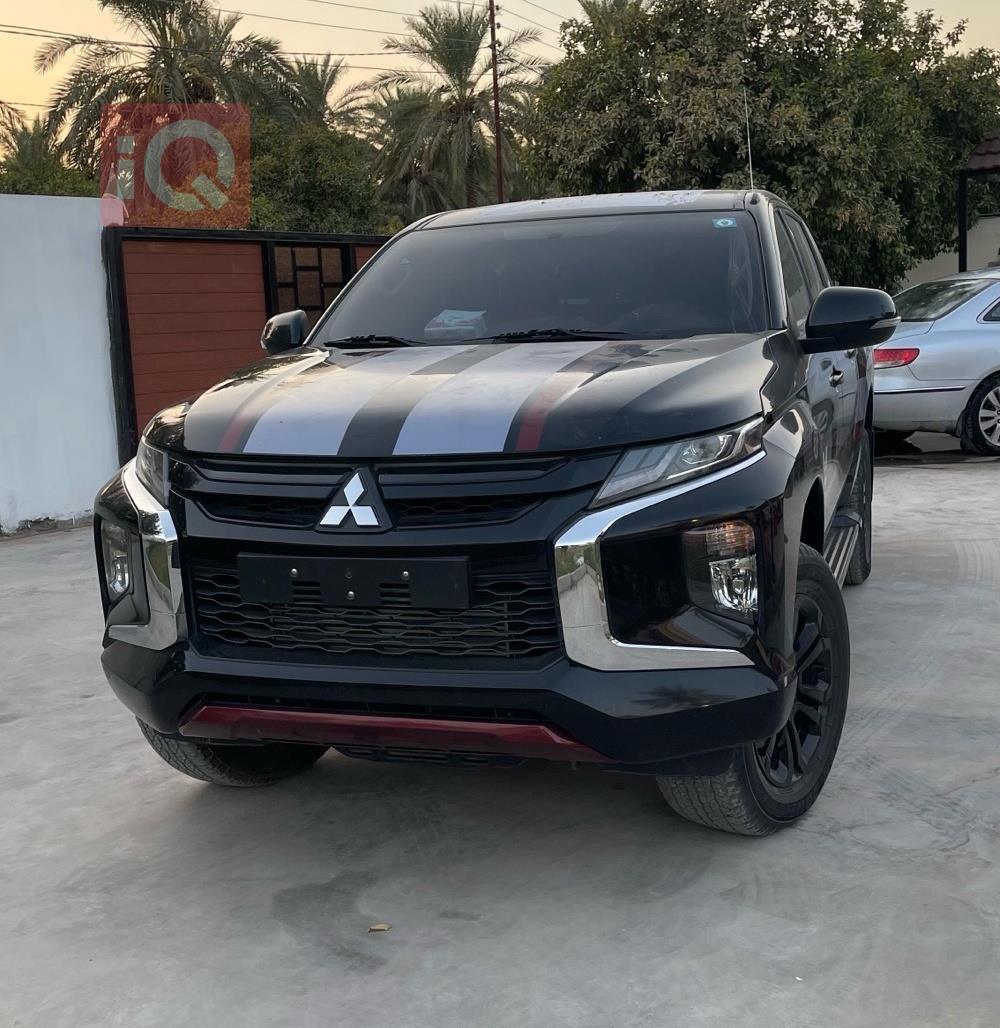 میتسوبیشی L200